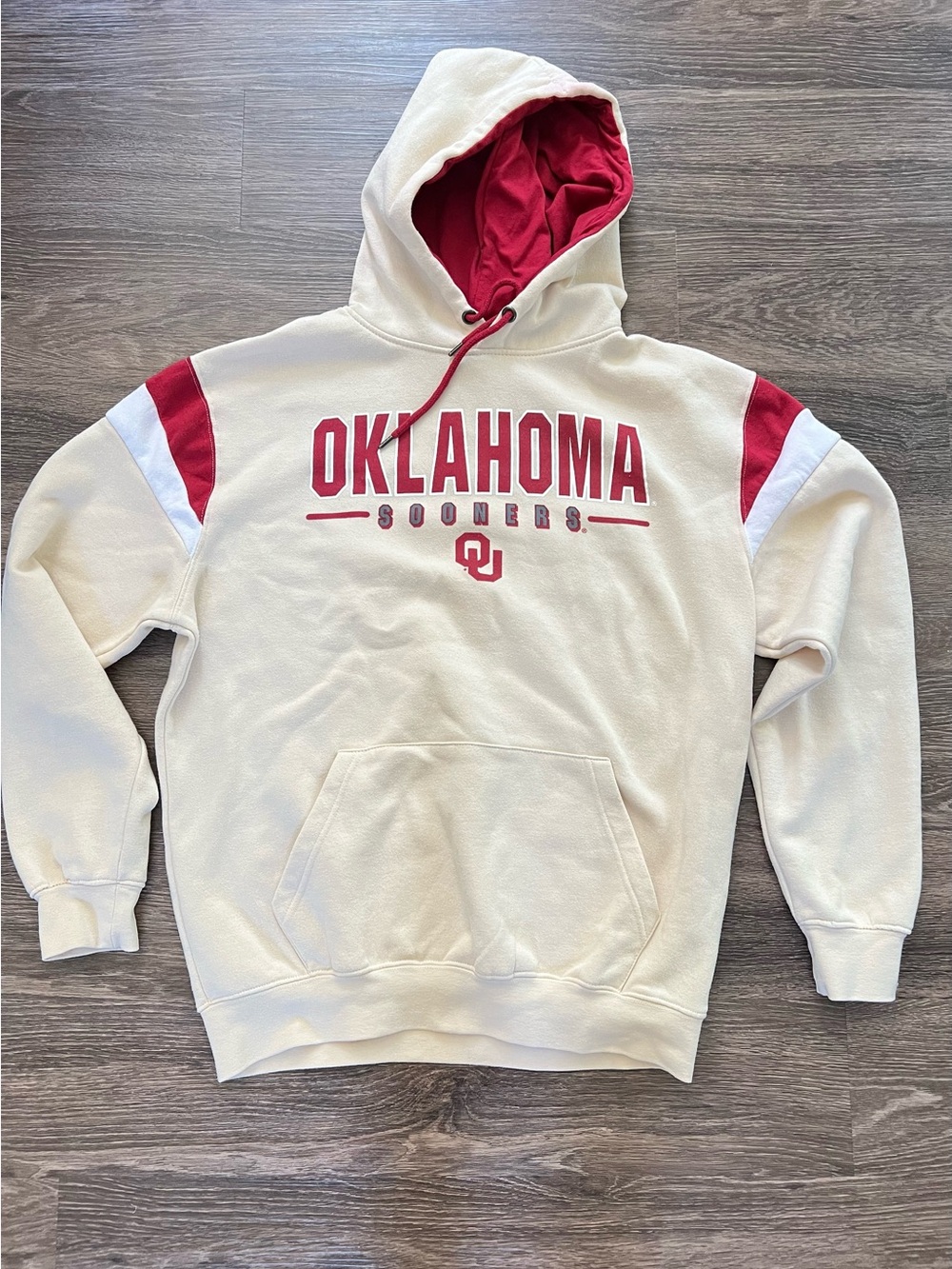 Colosseum Oklahoma Sooners Men’s Hoodie Sweatshirt Cream Crimson Size Large